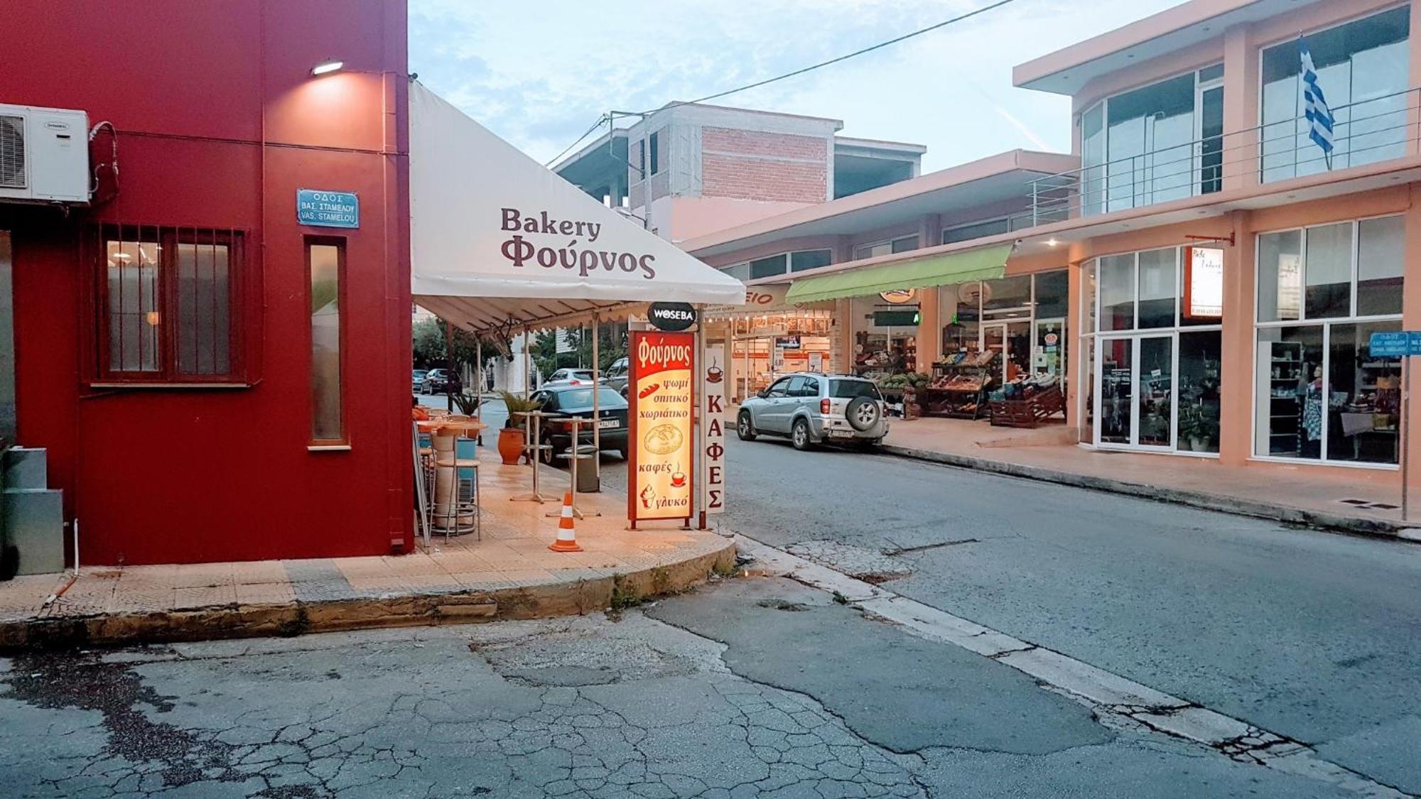 Ts-George'S Apartments By The Airport Markópoulon 외부 사진